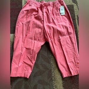New with tags; Women’s capri pants